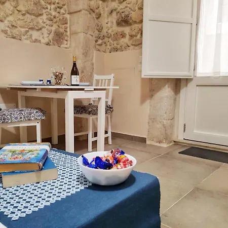 Essentia Rooms- Ortigia Holidays Lejlighed *