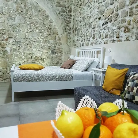 Lejlighed Essentia Rooms- Ortigia Holidays