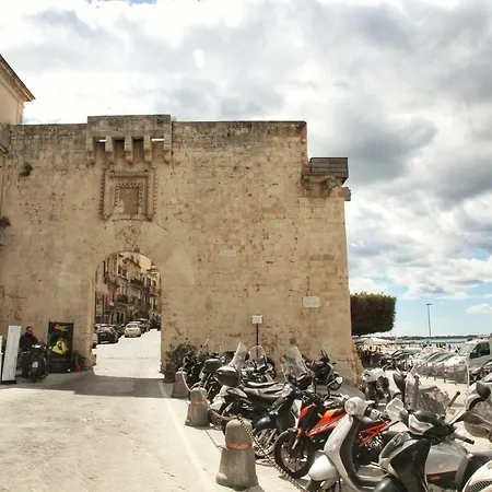 Essentia Rooms- Ortigia Holidays Lejlighed *