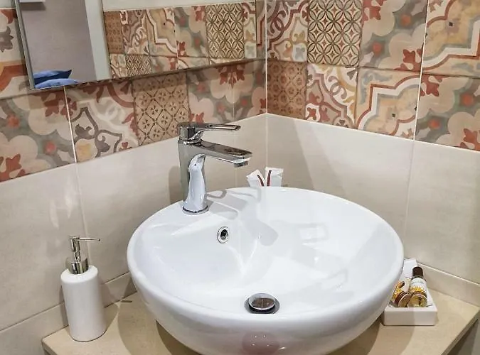 Essentia Rooms- Ortigia Holidays