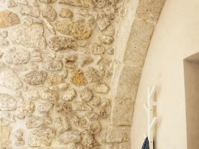 Essentia Rooms- Ortigia Holidays Apartment *